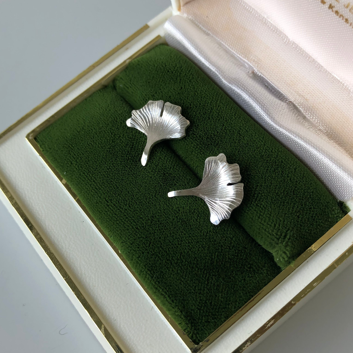 Ginkgo Studs